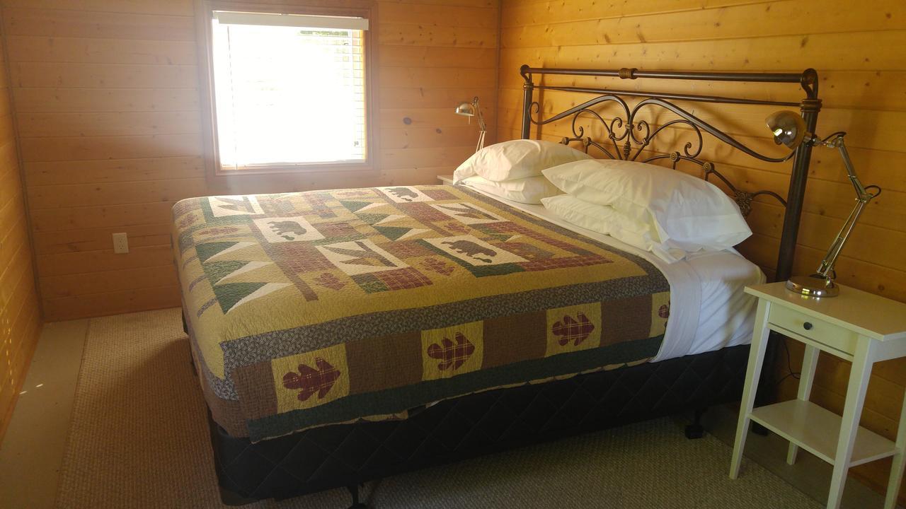 Lakair Lodge Sudbury Eksteriør billede